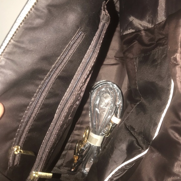 Purse - Picture 2 of 2